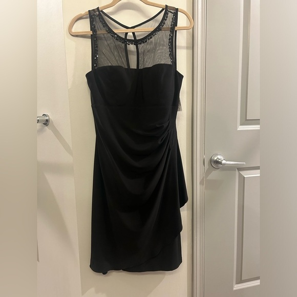 C EST 1946 Women’s Mini Dress 12 Black Mesh Sleeveless Dressbarn - Picture 1 of 7
